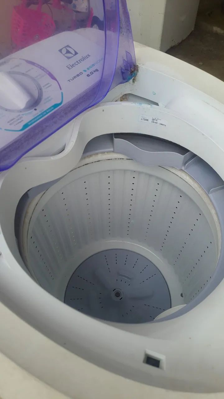Lote com duas maquinas com defeito