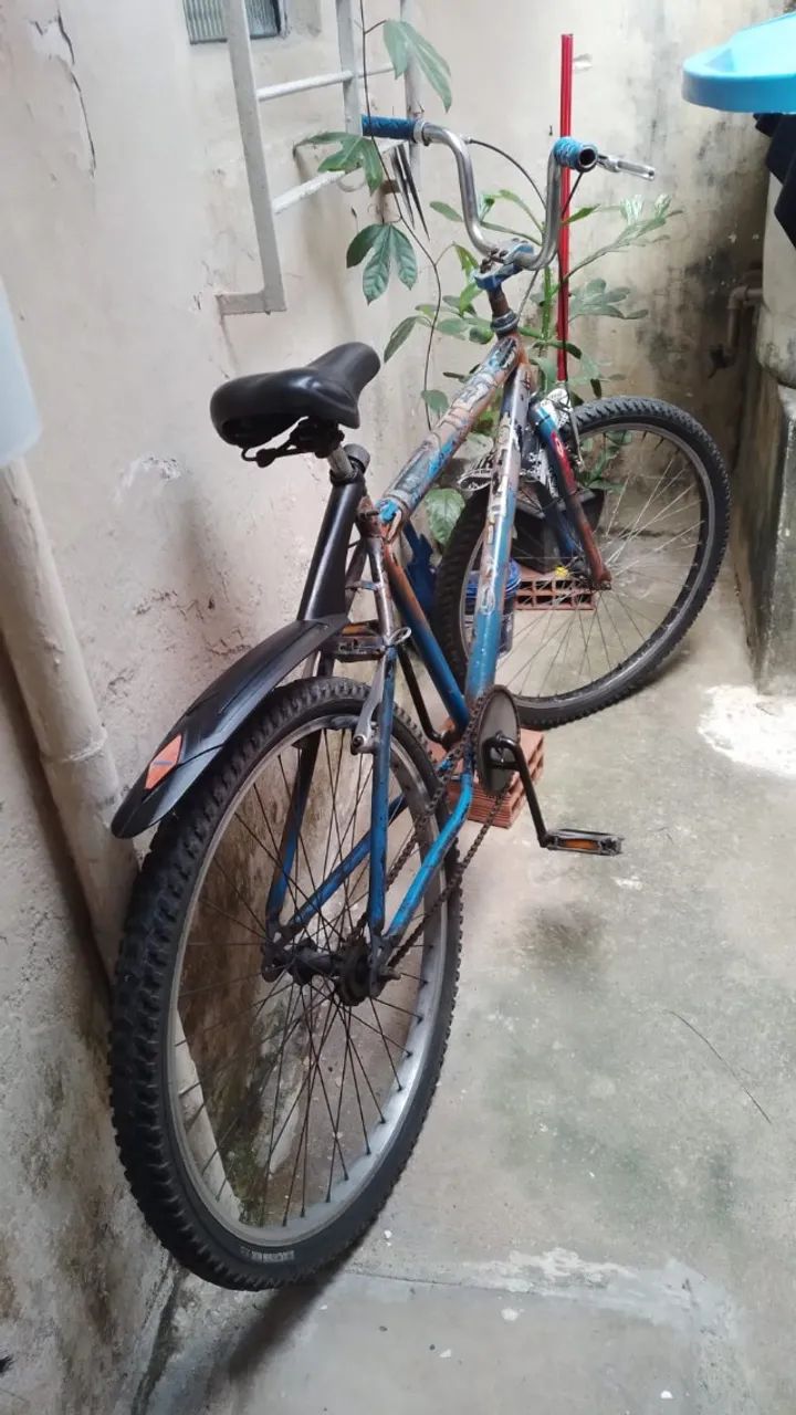 Vendo Bicicleta, aro 26 - Foto 2