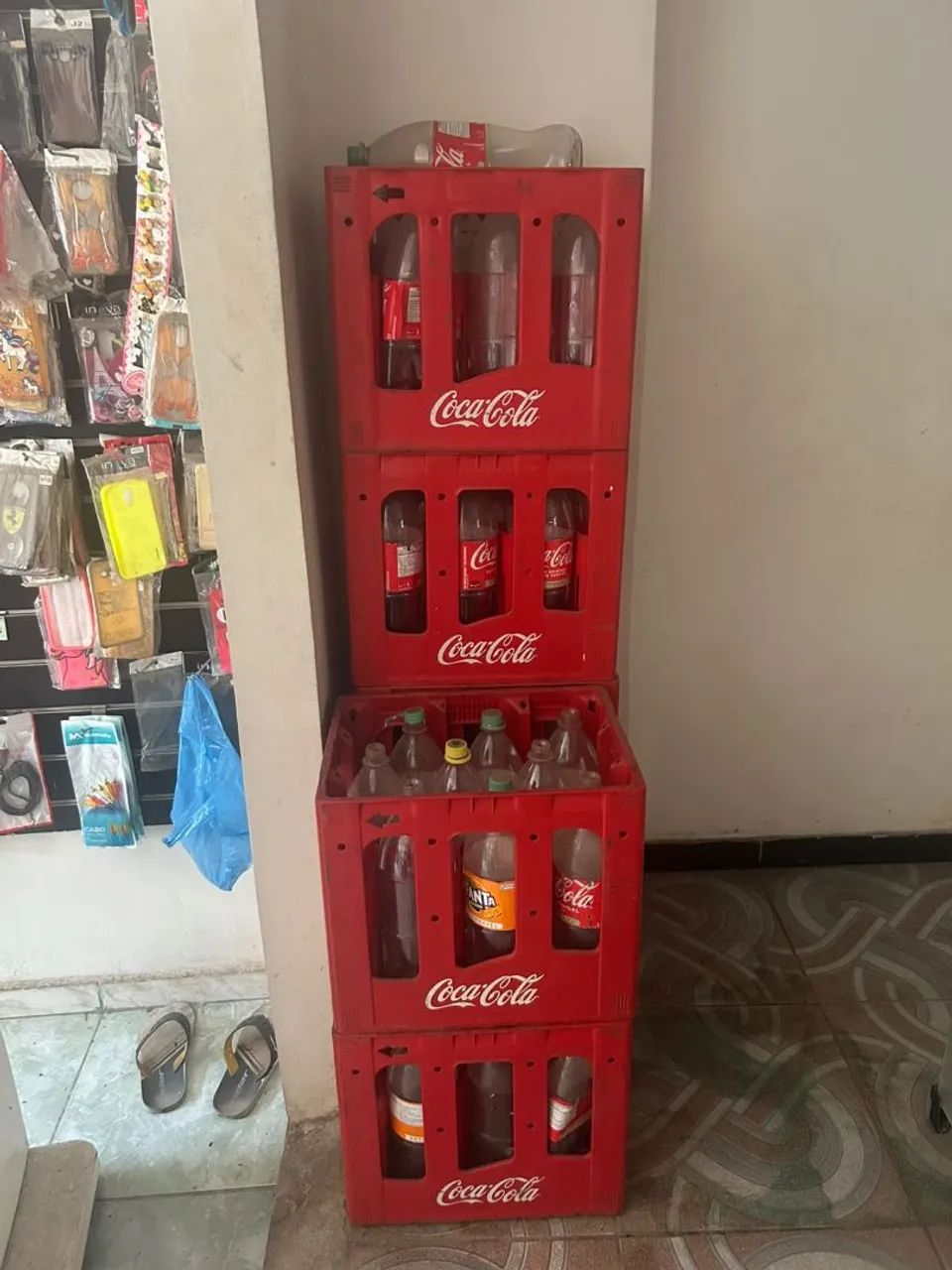 Caixa,engradado de refrigerante.