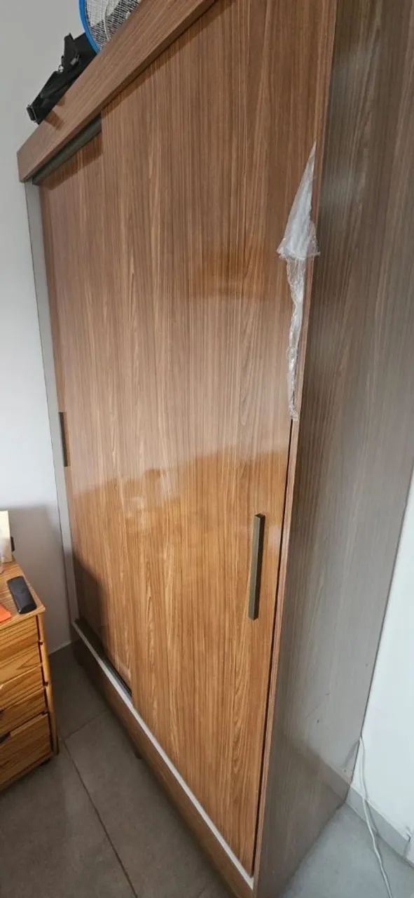 Guarda Roupa Solteiro