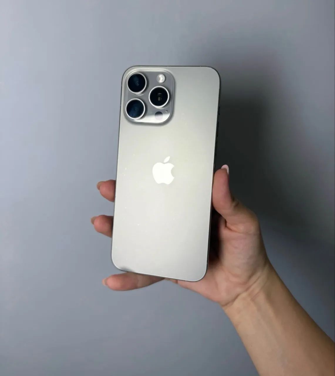 iPhone 15 pro Max titânio 