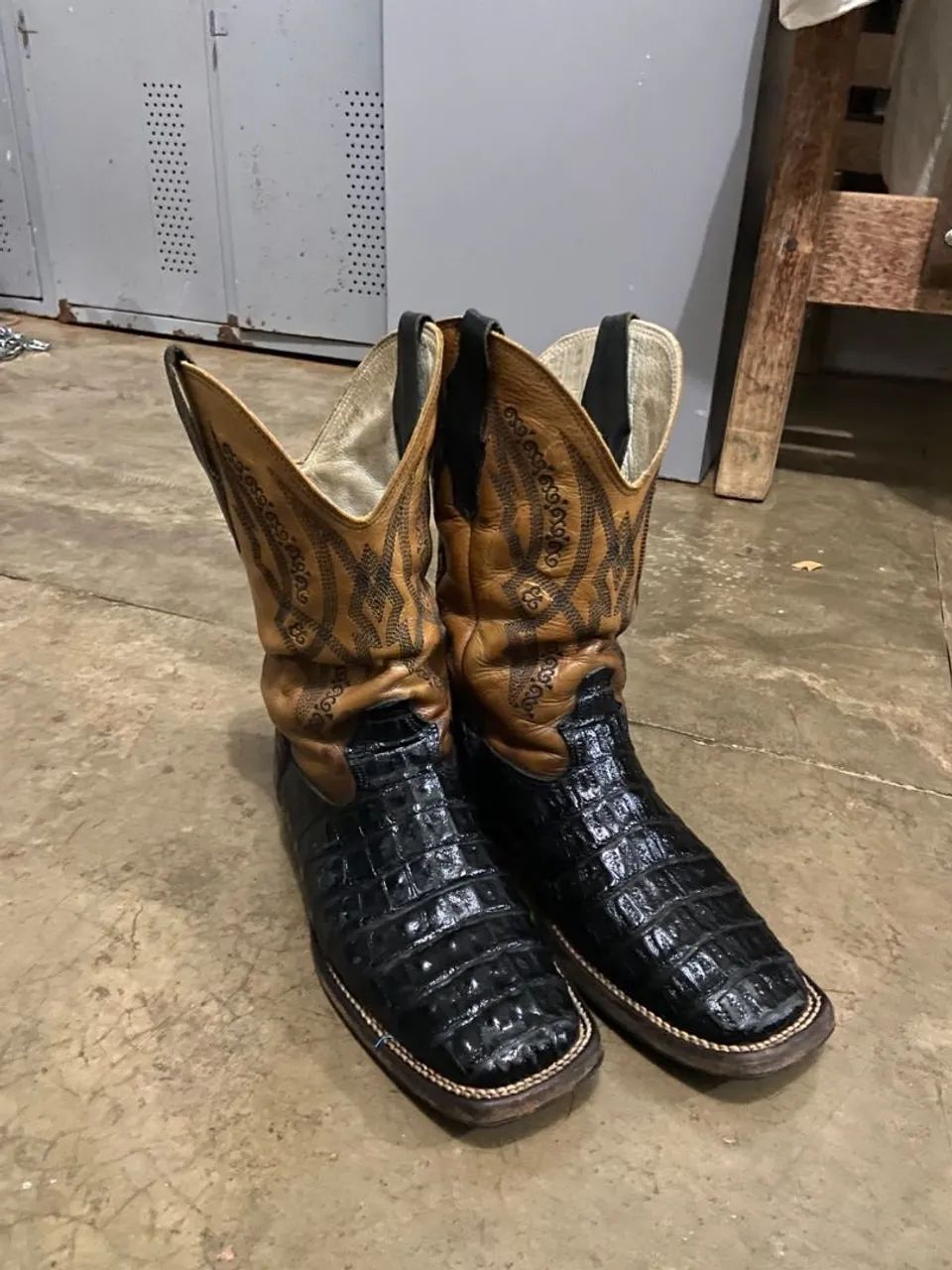 Bota texana de couro de jacaré  - Foto 2