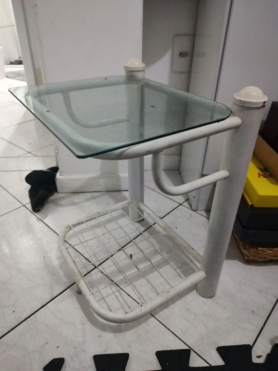 Mesinha de cabeceira - Foto 2