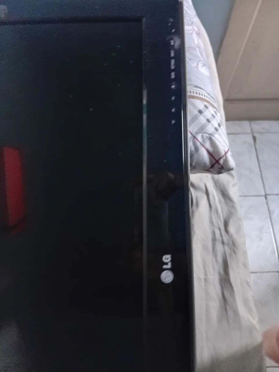 Tv lg 32 polegadas com defeito - Foto 2