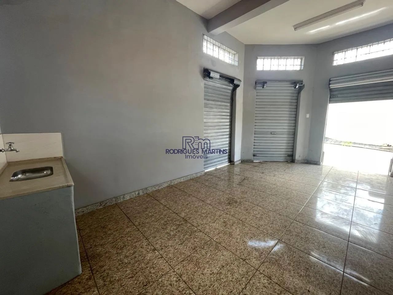 ALUGA-SE LOJA EXCELENTE NO BAIRRO SANTO ANDRÉ - Foto 4