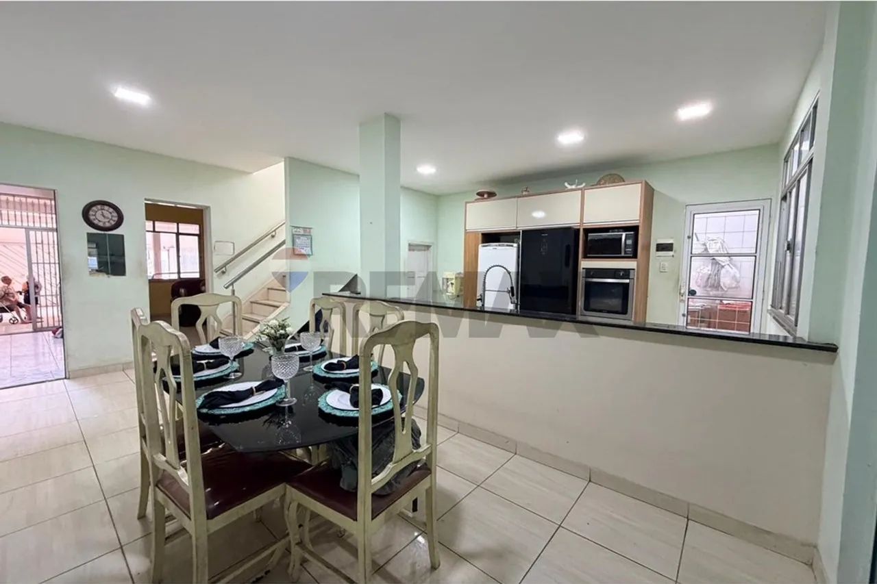 Casa Triplex no Betânia: Espaço e Conforto - Foto 5