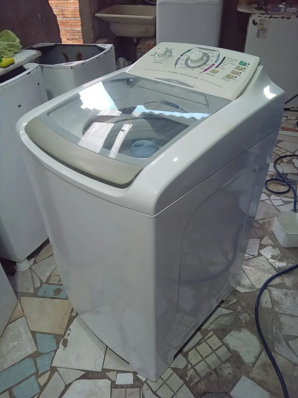 Máquina de Lavar Electrolux 10 kg em ótimo estado 