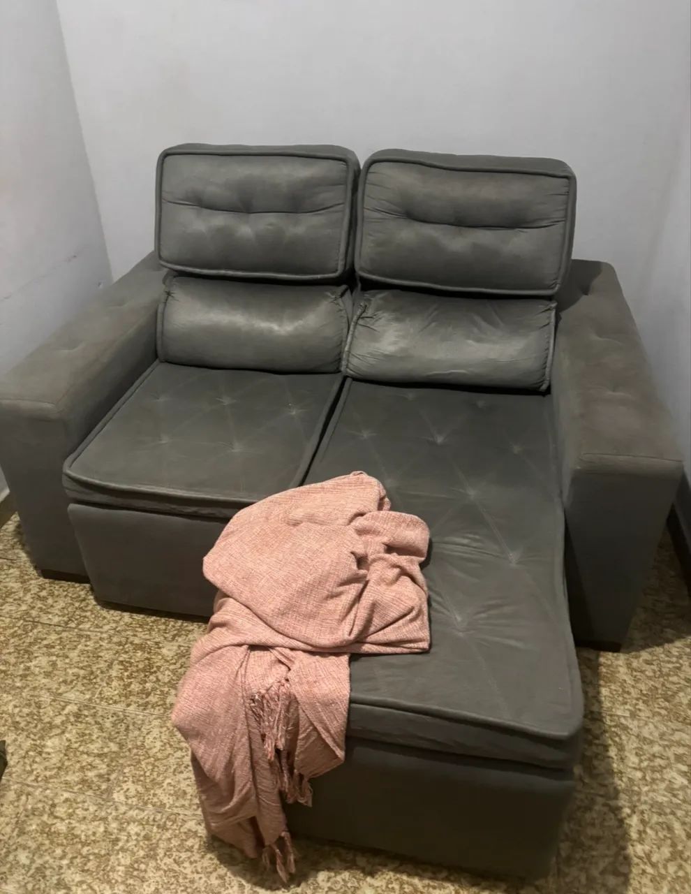 VENDO SOFÁ RETRÁTIL DOIS LUGARES  - Foto 2
