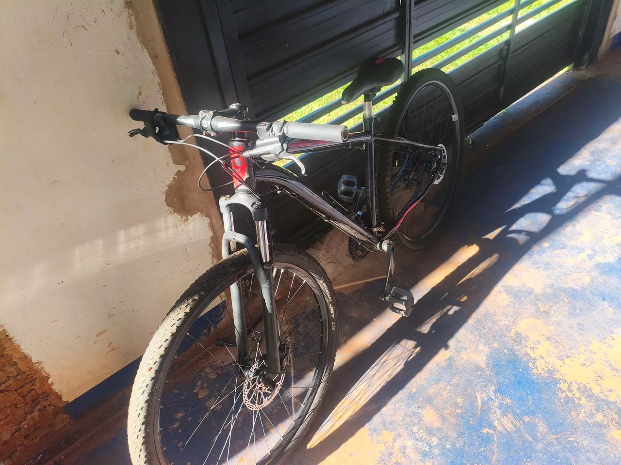 Vendo bicicleta lótus boa pro dia a dia 