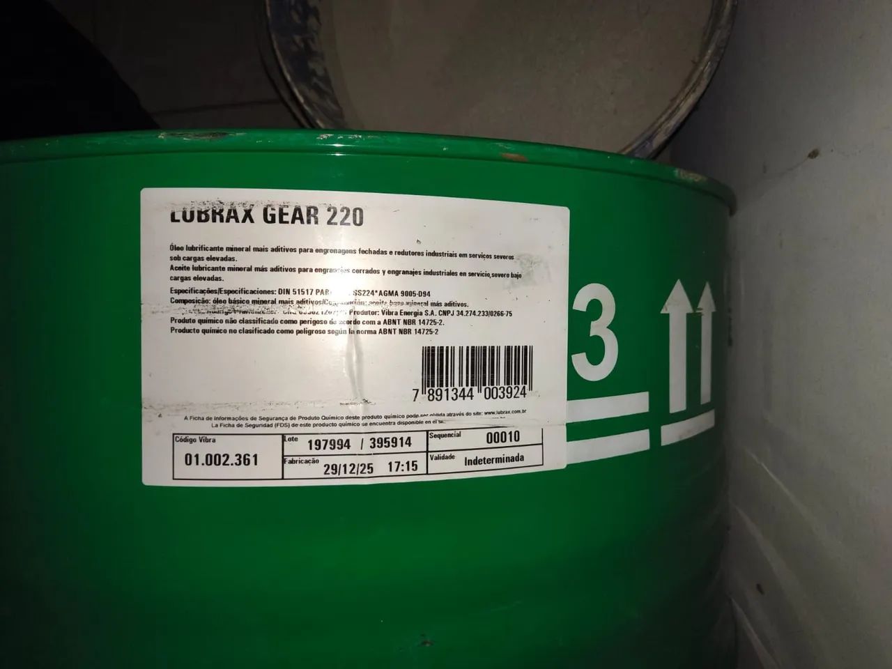 Óleo Lubrax Gear 220 Vendo 200 litros  - Foto 2