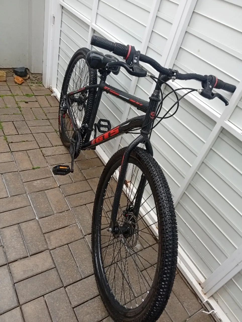 Vende-se bike seminova