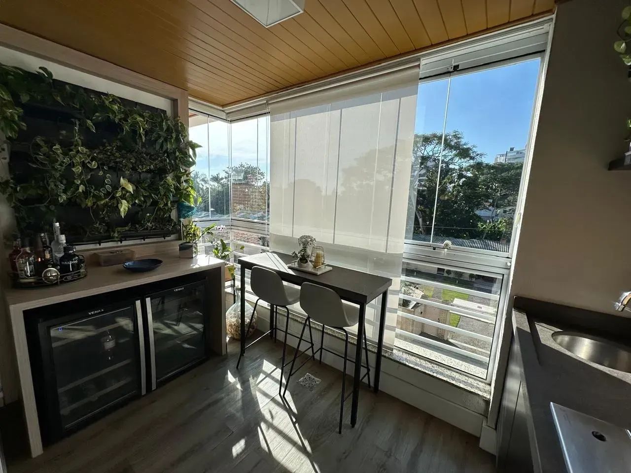 Apartamento com 3 dormitórios no João Paulo