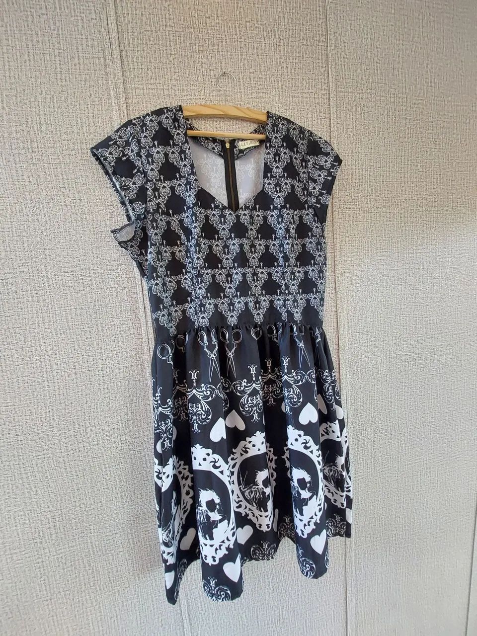 Vestido Edward Mãos de tesoura estiloso