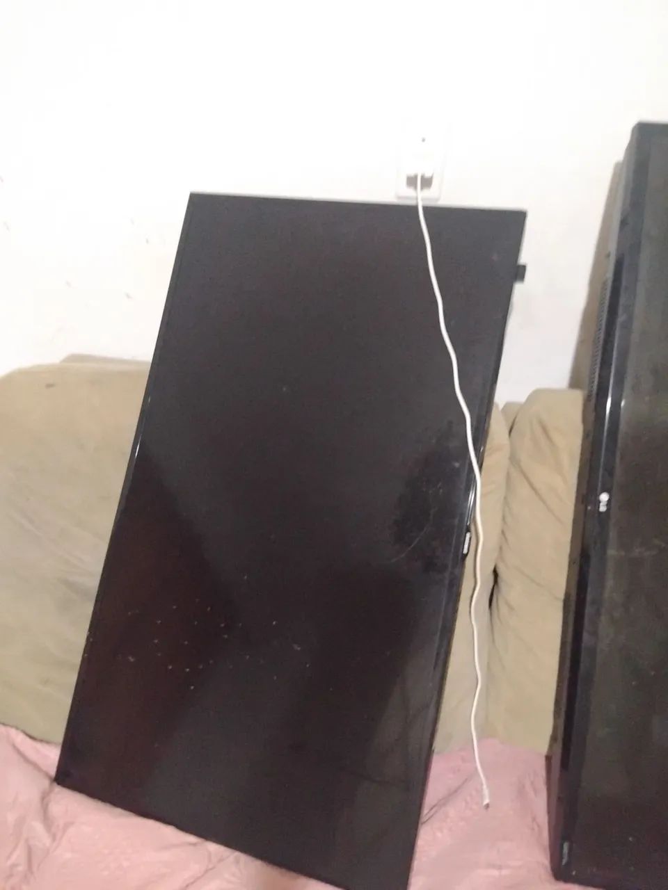 TVS COM DEFEITO - Foto 2