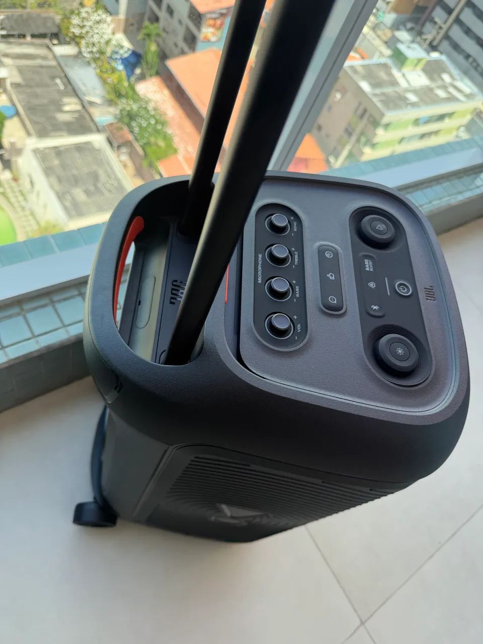 JBL POWERFUL BASS BOOST - Foto 3