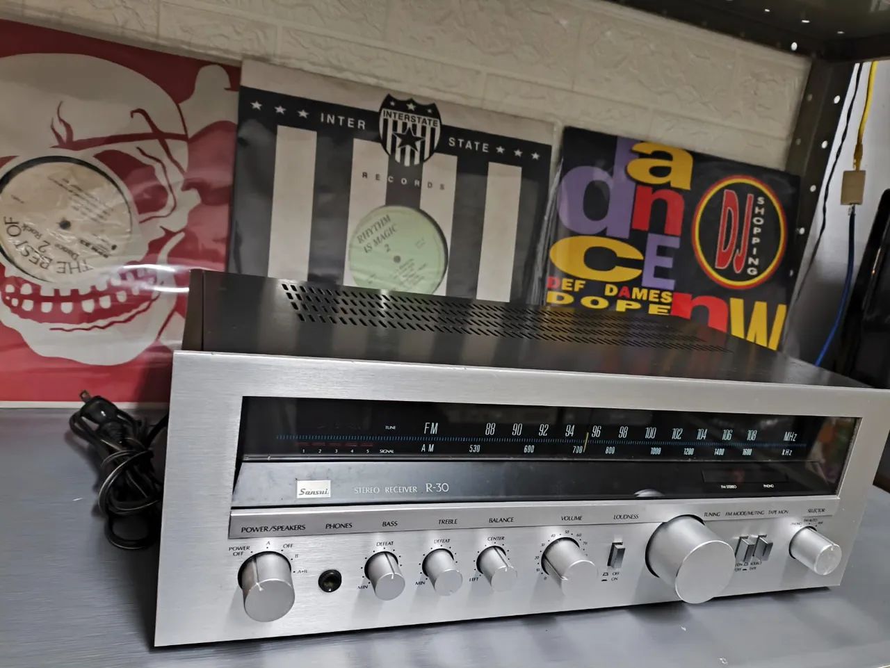 RECEIVER SANSUI MODEL R30 - Foto 2