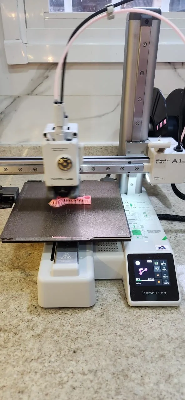 Bambu Lab A1 Mini - Excelente Estado | Pouco Tempo de Uso