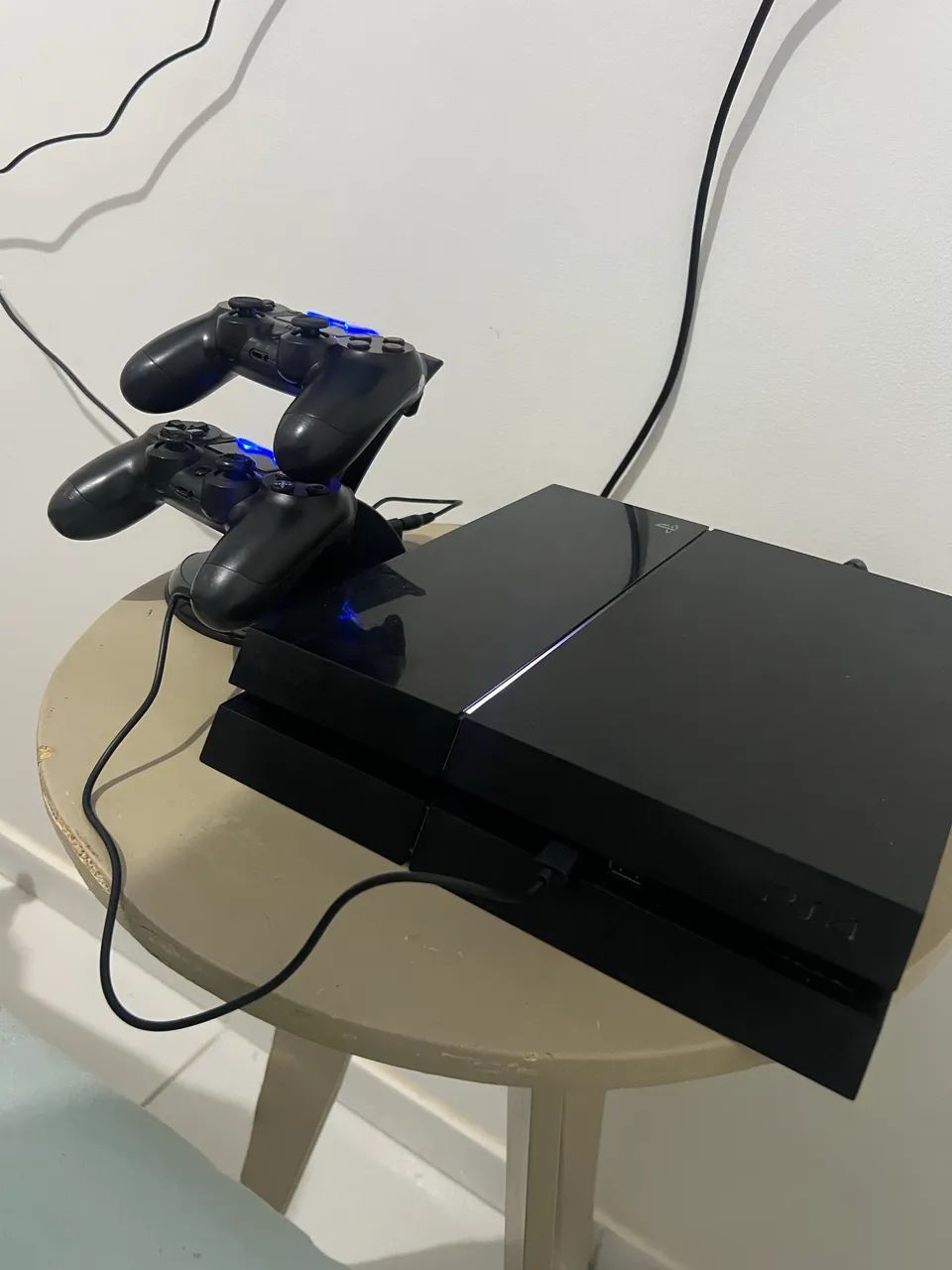 Vendo ps4 slim 2 controles  - Foto 4