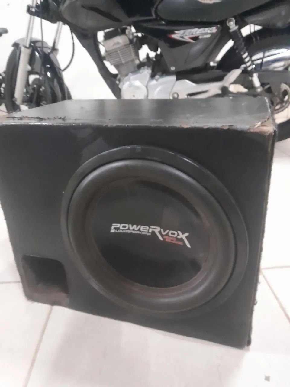 Power vox caixa projetada 