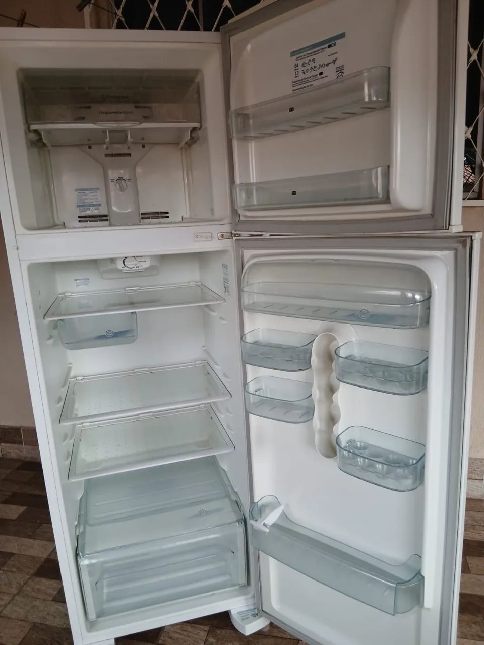 VENDO GELADEIRA DUPLEX - ÓTIMO ESTADO! - Foto 3
