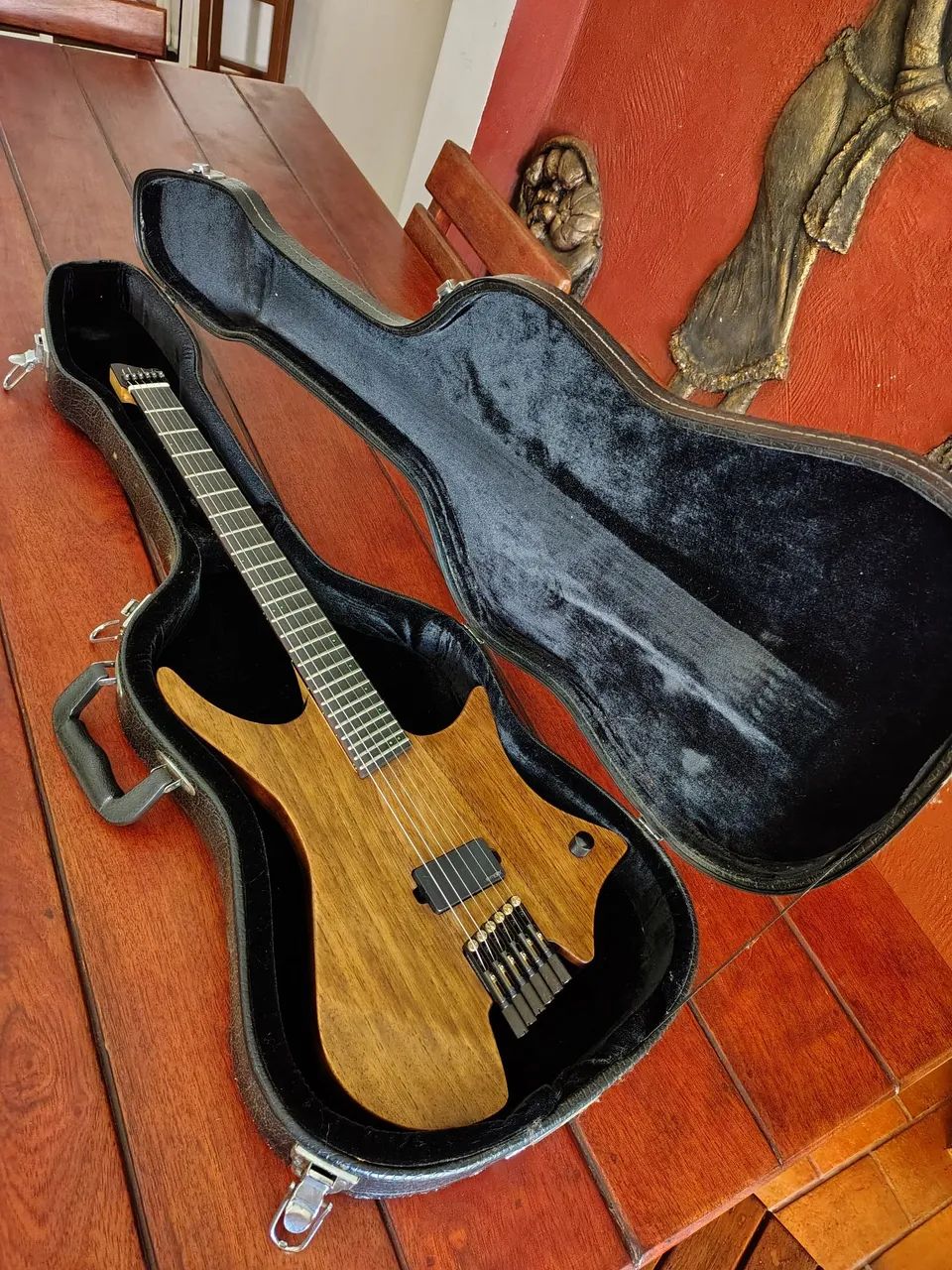 GUITARRA HEADLESS 