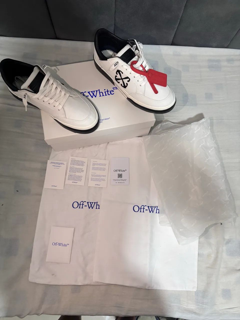 Tênis Off White Vulcanized 39BR Completo Original - Foto 3