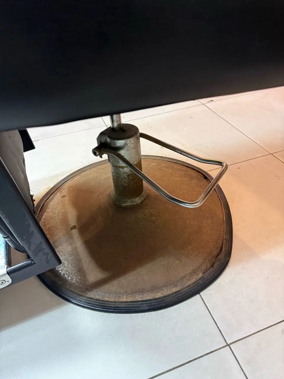 Cadeira de Barbeiro  - Foto 2