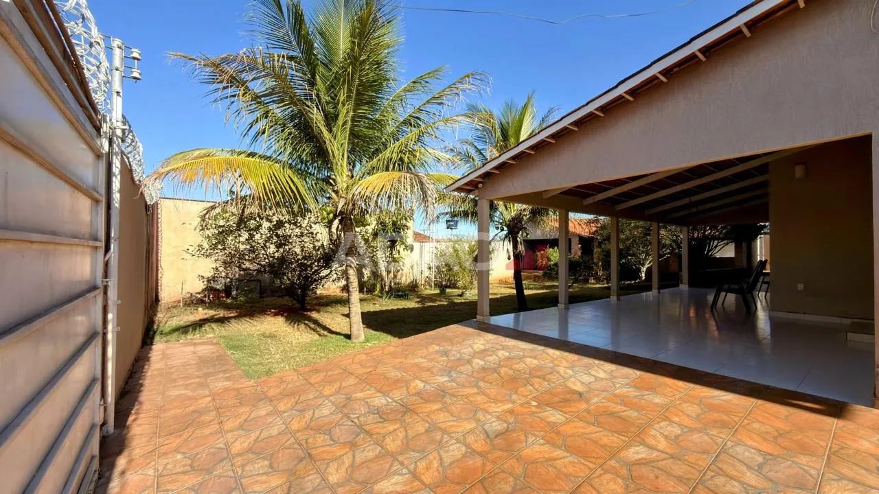 CASA 3 QUARTOS/SUÍTES - 275 m² - NERÓPOLIS/GO - Foto 2