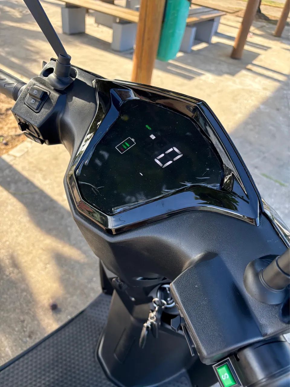 Moto elétrica