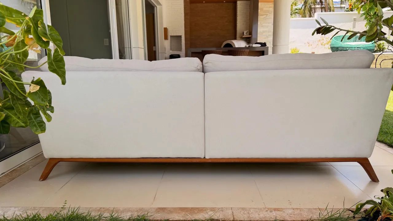 Sofá slim em linho  2.20x88
