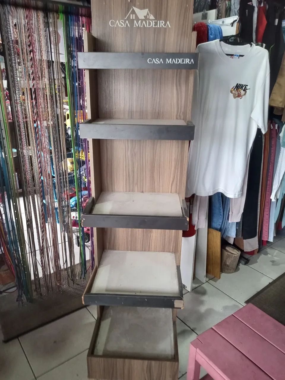 Armário multiuso 