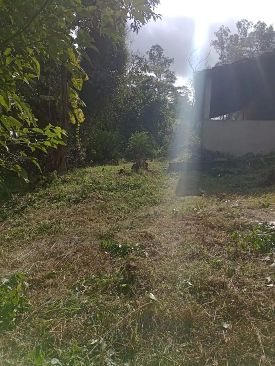 Sítio com área construída no terreno de 10 hectares e 9 ares - Foto 3