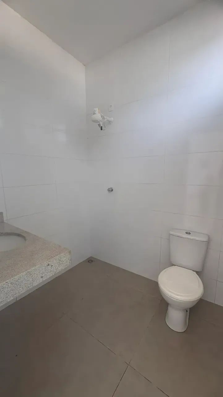 Sala Comercial 80m² Frente para Avenida Teotônio - Aureny III - Foto 2