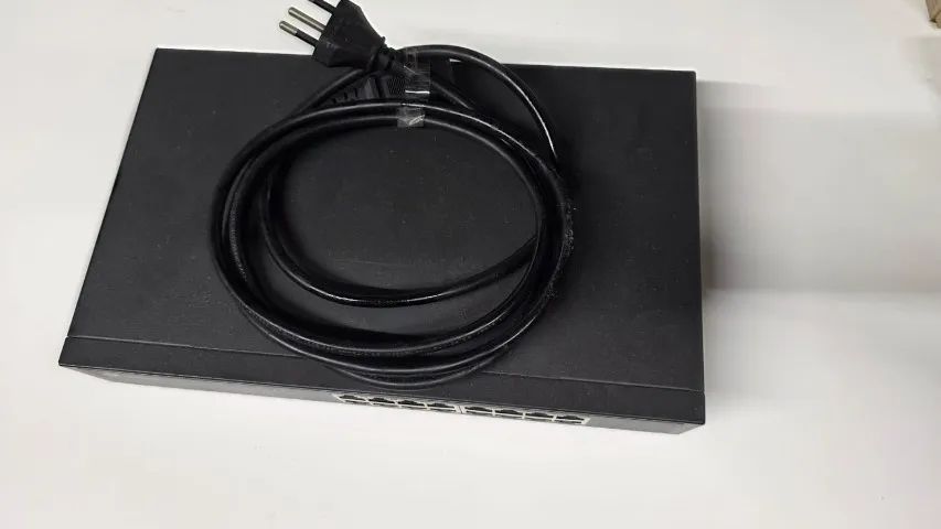 Switch TP-Link TL-SG1016D Gigabit 16 Portas 10/100/1000 Mbps - Foto 2