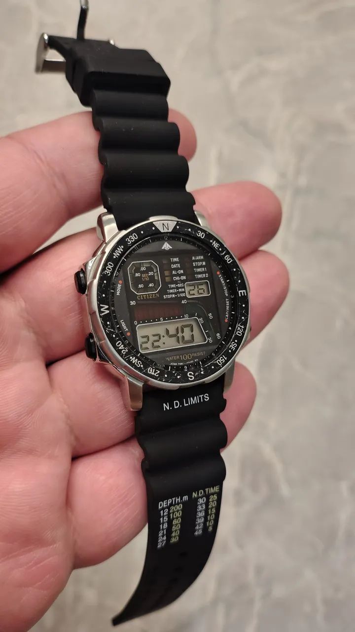 Relógio Citizen D060