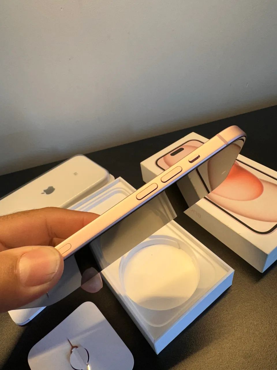 IPhone 15 Rosa IMPECÁVEL  - Foto 3