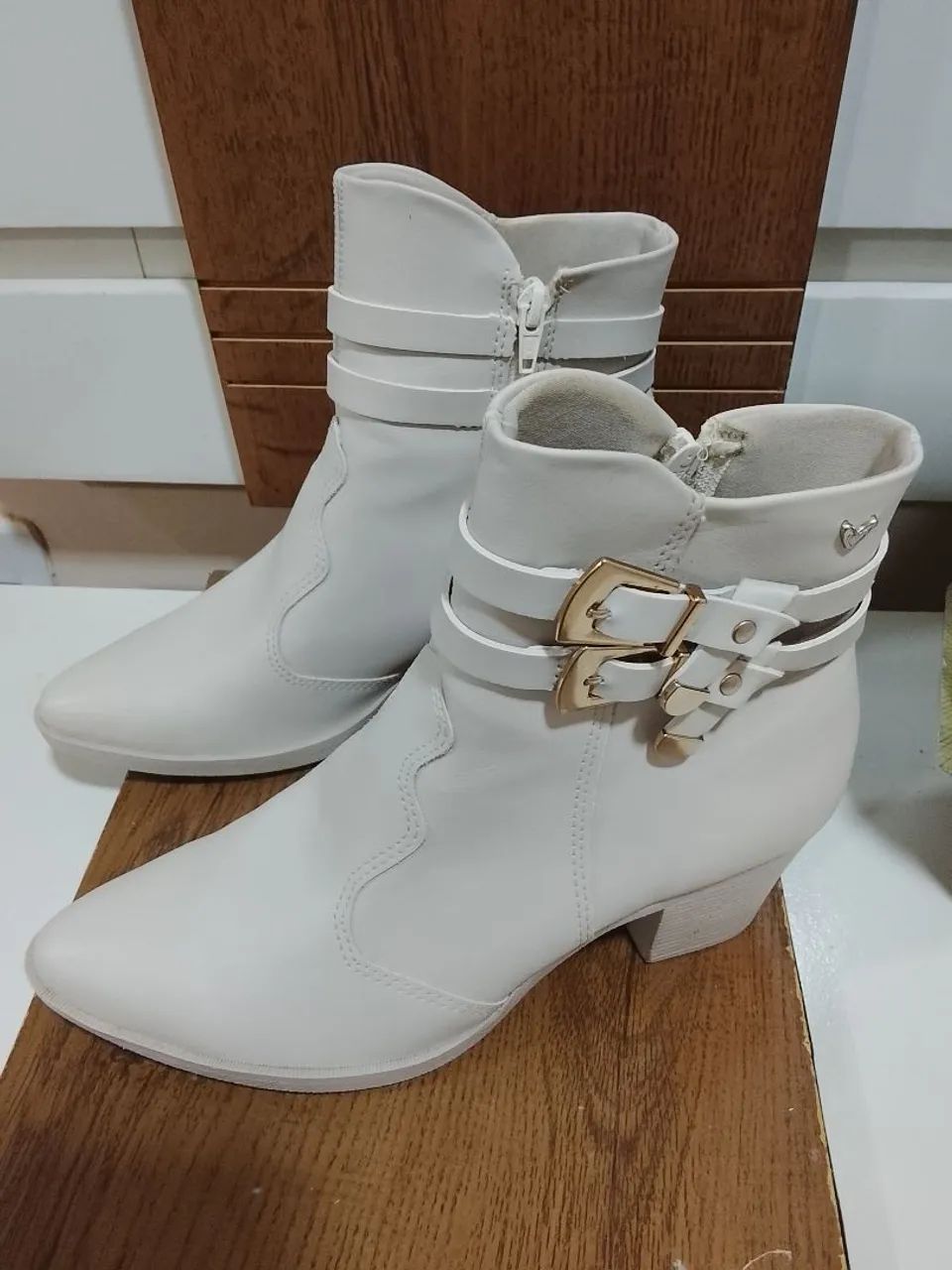 Bota feminina  - Foto 2