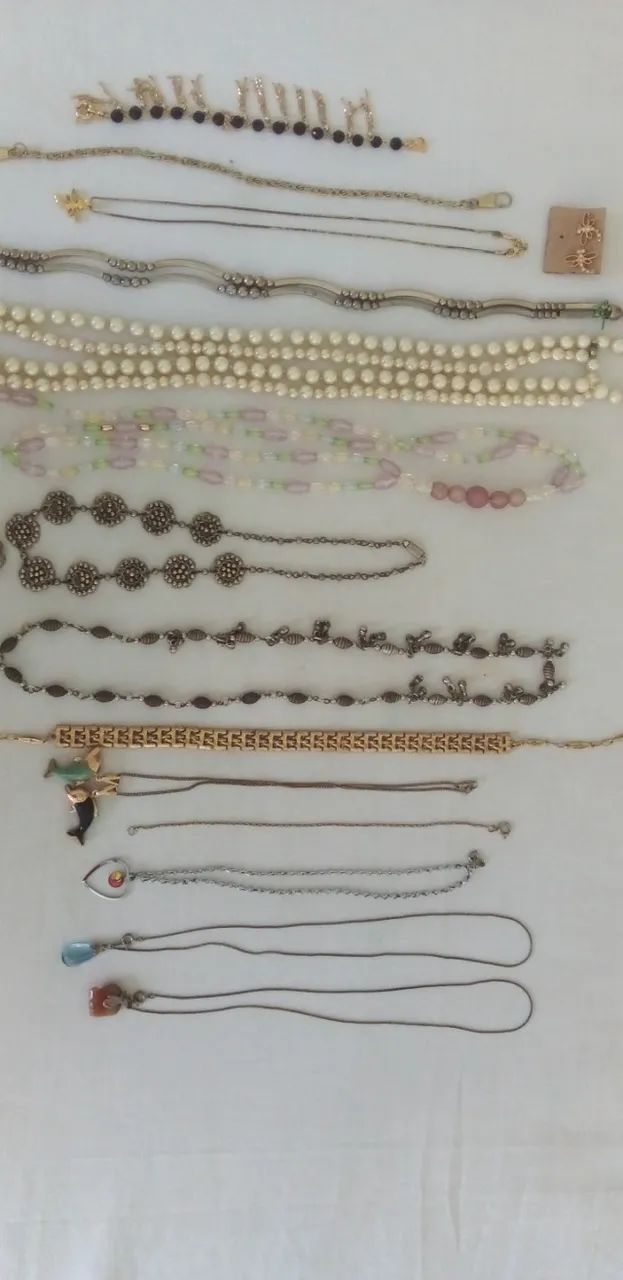 Colares, brincos e pulseiras Vintage.  - Foto 2