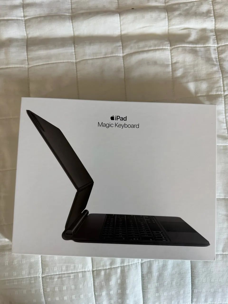 Magic Keyboard iPad 11 polegadas