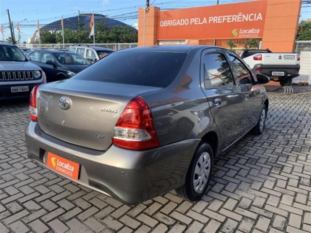 TOYOTA ETIOS 2017/2018 1,5 X SEDAN 16V FLEX 4P AUTOMÁTICO - Foto 4