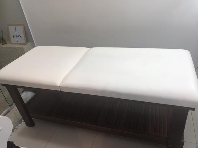 Cama p/ estética - comprimento 1,88m/ largura 78cm/ altura 80cm - Foto 2