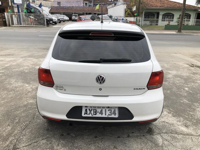 Vendo Vw Gol 1.0 Track 2014 * Diferenciado - Foto 7