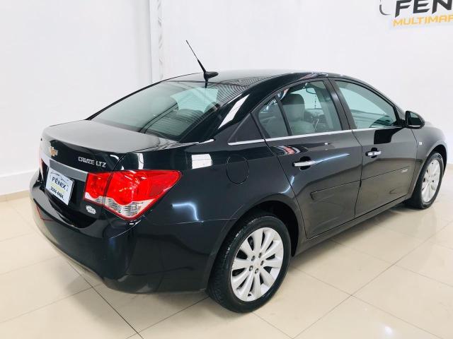 Cruze Sedã LTZ 1.8 Automático 2012 - Foto 12