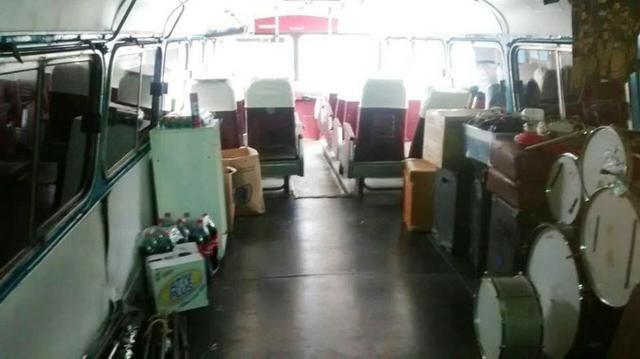 Troco ônibus por van ou outro veiculo utilitário