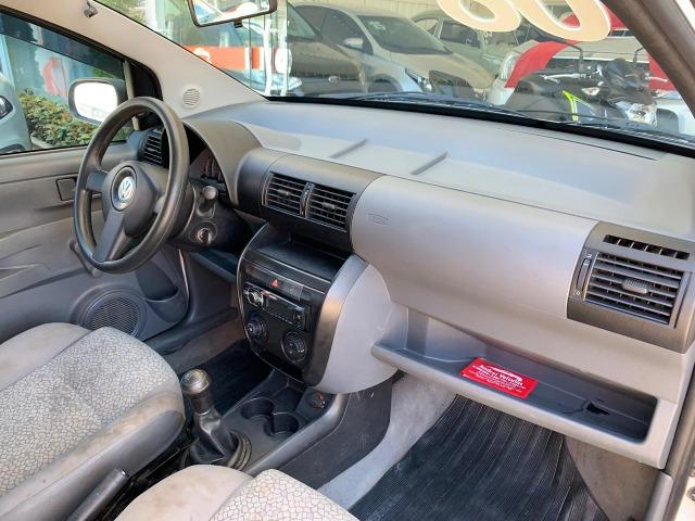 Volkswagen Fox 1.6 Plus (Flex) 2006 - Foto 12