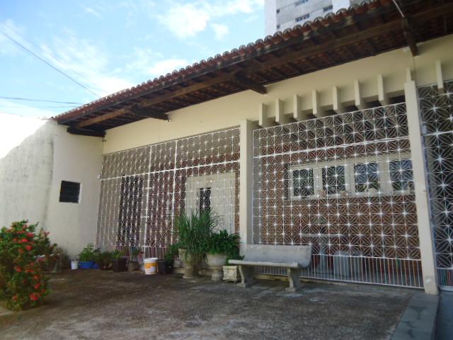 Casa para alugar com 3 dormitórios em Aldeota, Fortaleza cod:27039