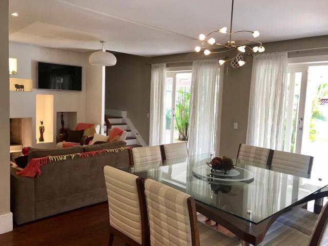 Oportunidade - Casa de Alto Padrão na melhor área de Correas - Foto 6