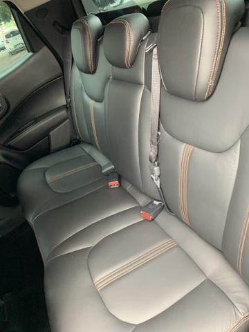 Fiat toro freedom 1.8 Flex aut 2017 - Foto 15