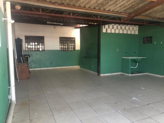 QN 15 A - Casa 3 quartos, próximo a avenida principal - Foto 6