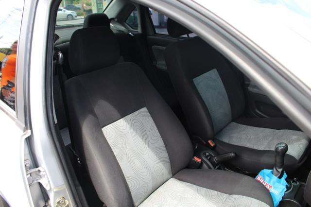 Fiesta sedan modelo CLASS - Foto 5
